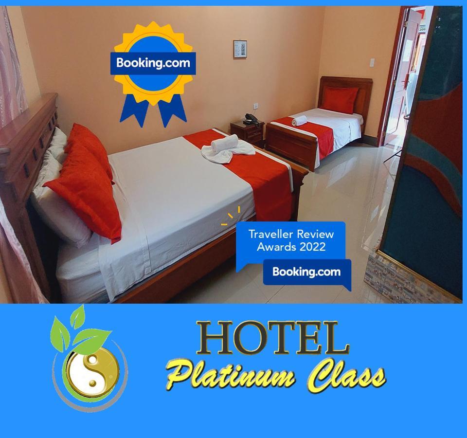 Hotel Platinum Class Nueva Loja Exterior photo